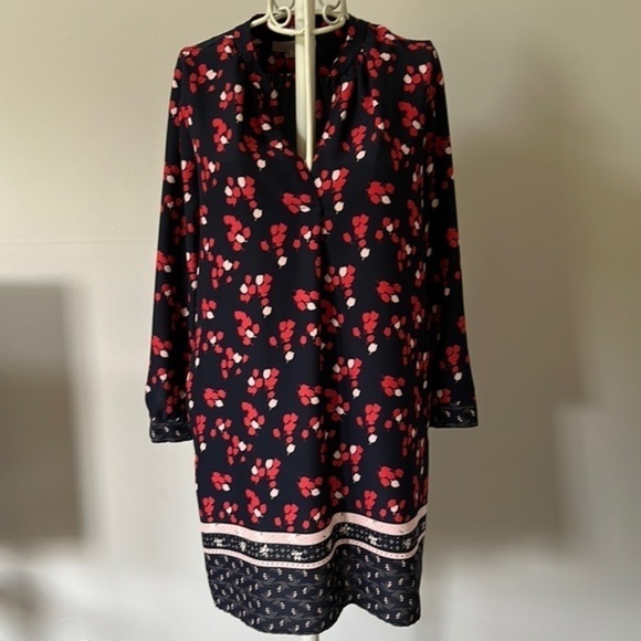 LOFT Dresses & Skirts - NWOT Loft‎ navy blue pink floral dress